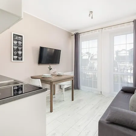 Przy Plazy - Promenada By Renters 아파트