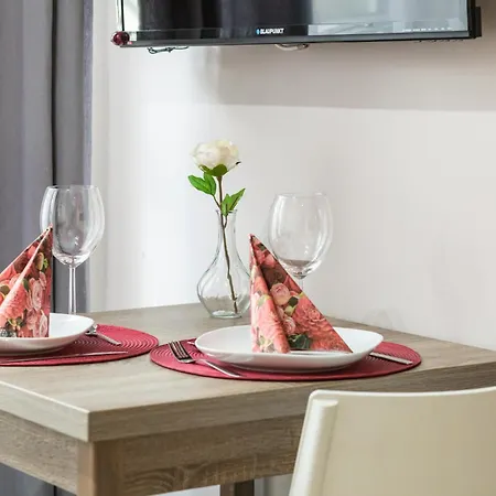 Przy Plazy - Promenada By Renters 미엘노